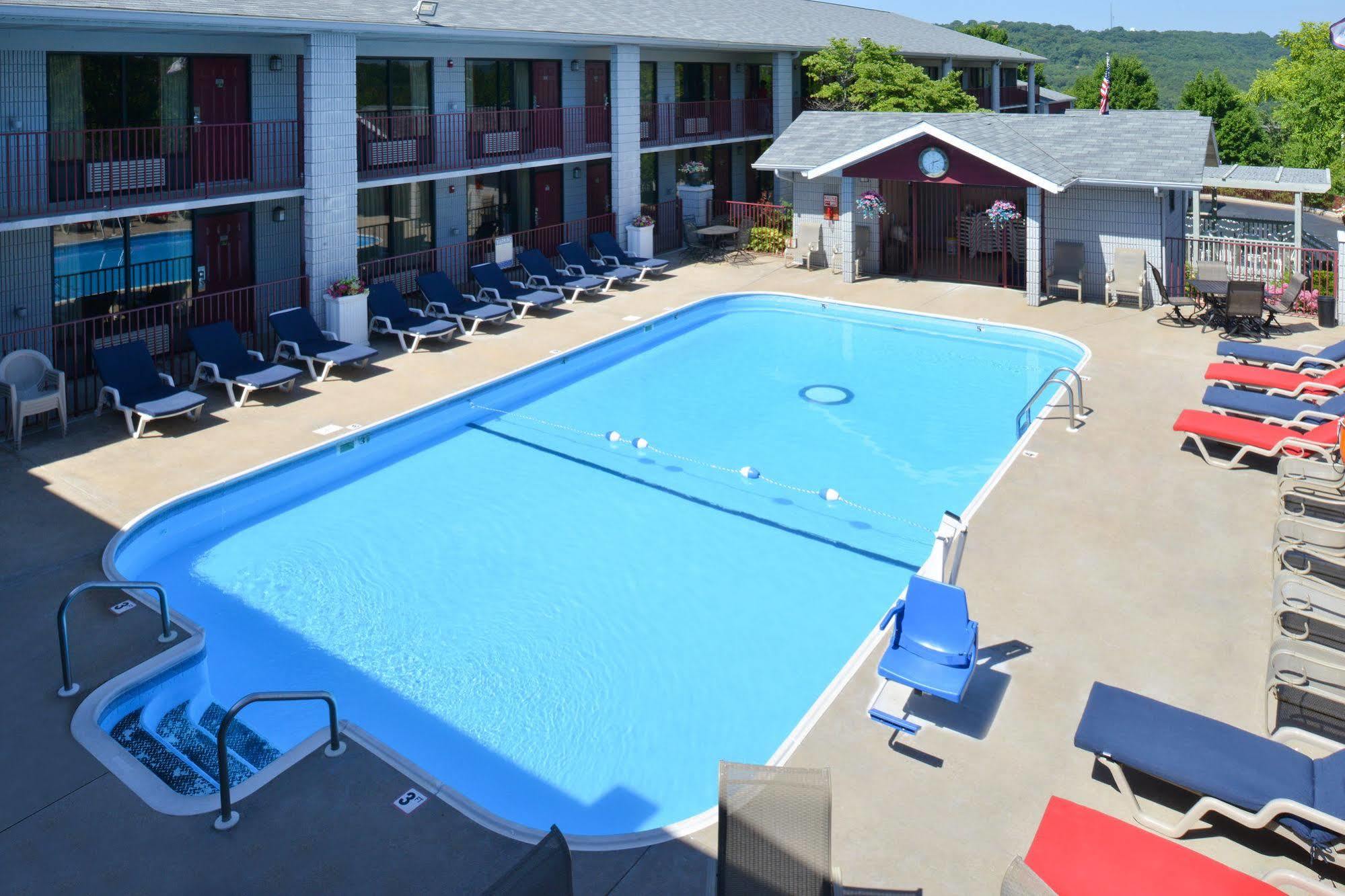 Ramada By Wyndham Branson Motel Dış mekan fotoğraf